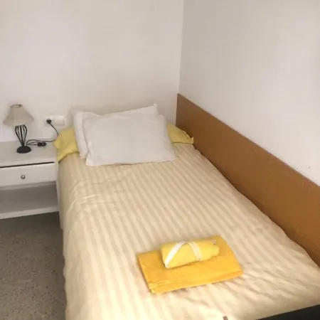Homestay Flores Bliss Sitges